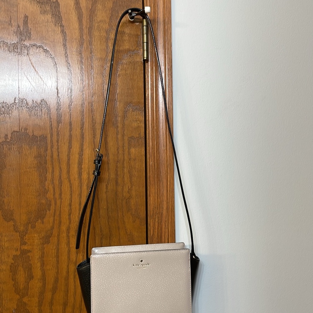 KATE SPADE NWOT Hayden Grand Street Color Block Crossbody Bag Black Tan ♠️ - Picture 5 of 15